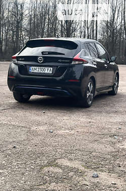 Хэтчбек Nissan Leaf 2018 в Бердичеве