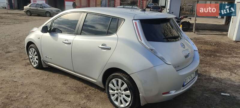 Хэтчбек Nissan Leaf 2014 в Харькове
