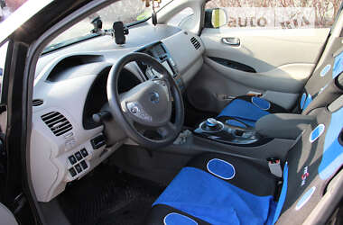 Хэтчбек Nissan Leaf 2011 в Житомире