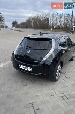 Хэтчбек Nissan Leaf 2014 в Полтаве