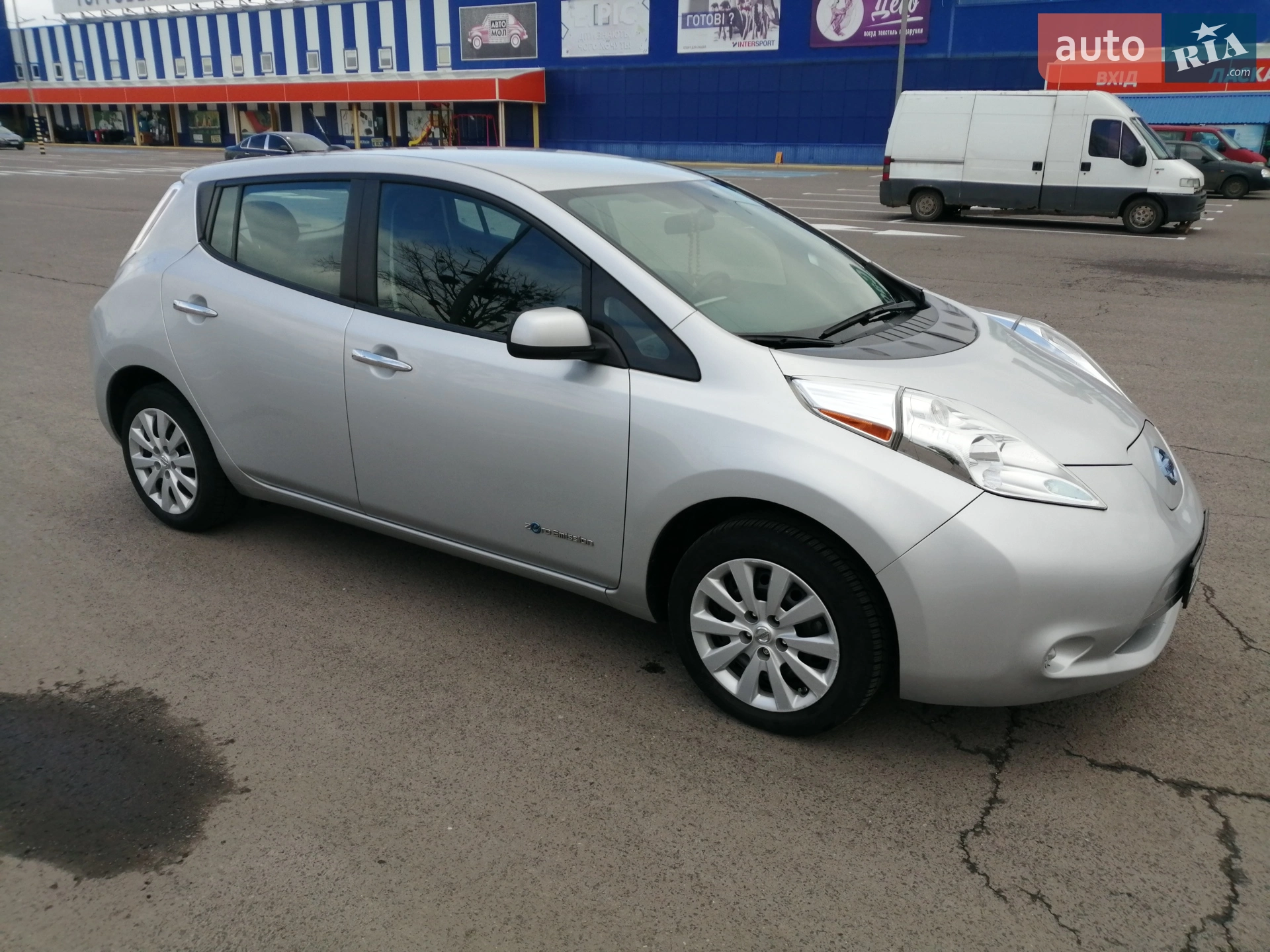2015 Nissan Leaf - мініатюра 15