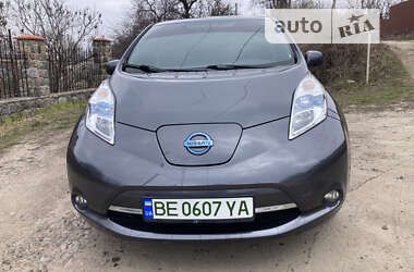 Хэтчбек Nissan Leaf 2013 в Первомайске