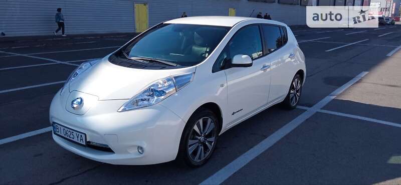 Nissan Leaf 2014
