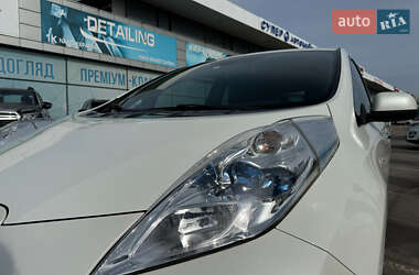 Хэтчбек Nissan Leaf 2015 в Полтаве