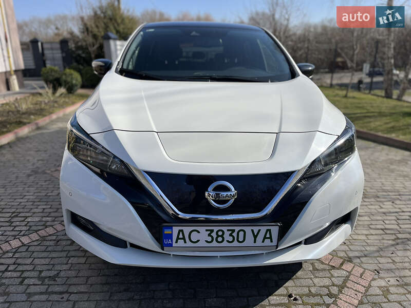 Хетчбек Nissan Leaf 2018 в Луцьку