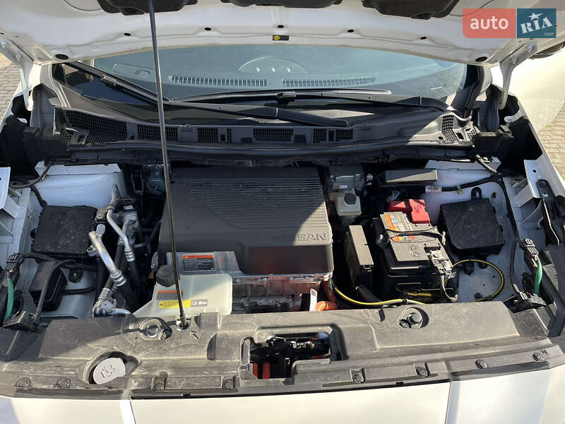 Хетчбек Nissan Leaf 2018 в Луцьку