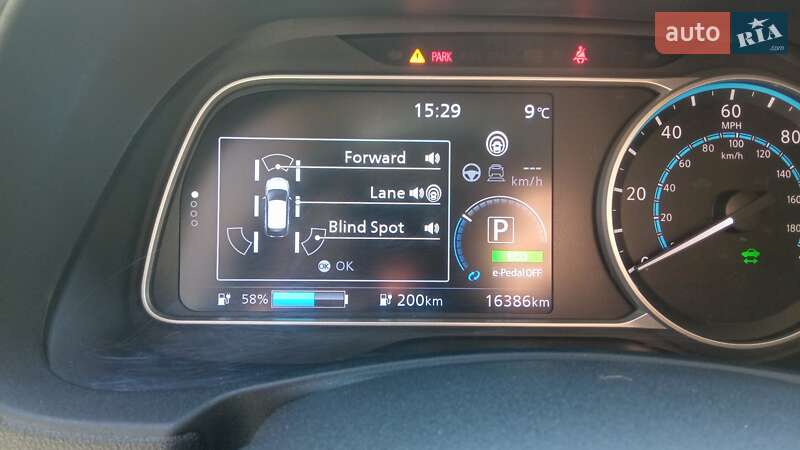 Хэтчбек Nissan Leaf 2019 в Львове