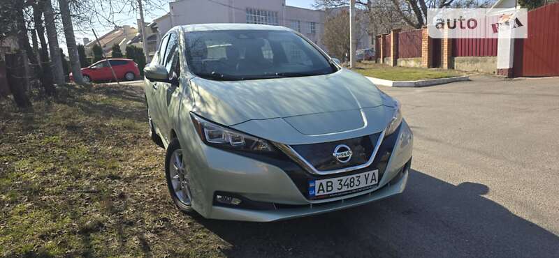 Хэтчбек Nissan Leaf 2018 в Виннице