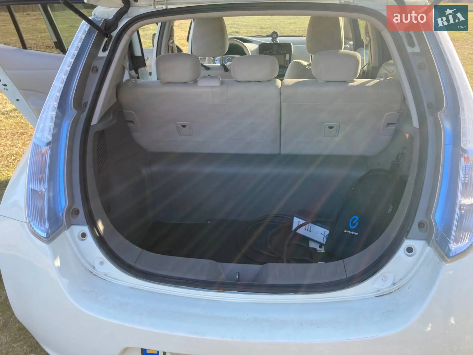 2012 Nissan Leaf - мініатюра 13