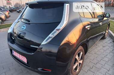 Хэтчбек Nissan Leaf 2013 в Ровно