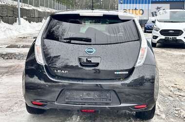 Хетчбек Nissan Leaf 2014 в Дубні