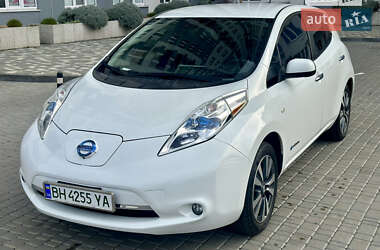 Хэтчбек Nissan Leaf 2014 в Одессе