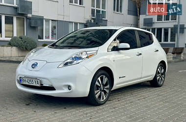Хэтчбек Nissan Leaf 2014 в Одессе