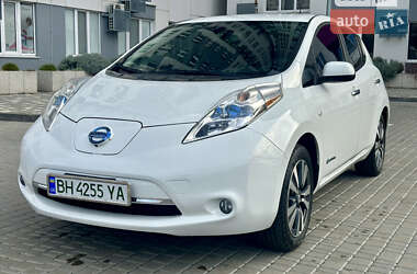 Хэтчбек Nissan Leaf 2014 в Одессе