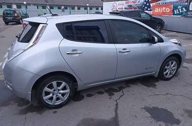 Хэтчбек Nissan Leaf 2014 в Житомире