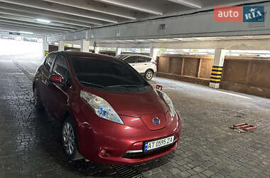 Хэтчбек Nissan Leaf 2013 в Ивано-Франковске