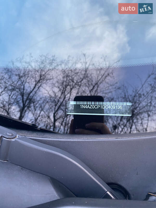 Хэтчбек Nissan Leaf 2013 в Киеве