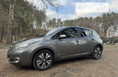 Хэтчбек Nissan Leaf 2014 в Житомире