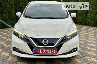 Хэтчбек Nissan Leaf 2019 в Самборе