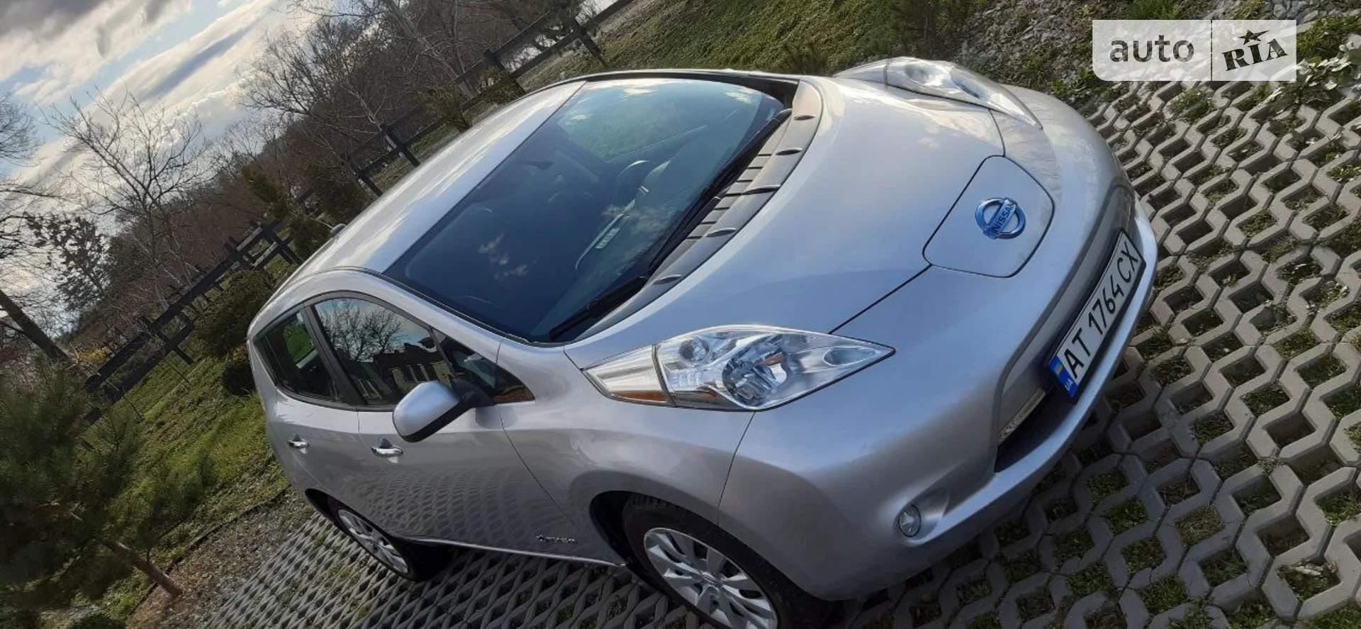 2015 Nissan Leaf - мініатюра 4
