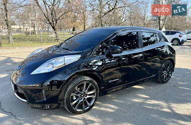 Nissan Leaf 2014