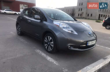 Nissan Leaf 2014