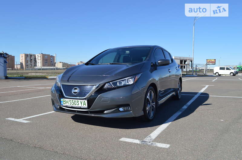 Хэтчбек Nissan Leaf 2018 в Одессе