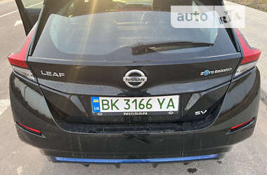 Хэтчбек Nissan Leaf 2019 в Ровно