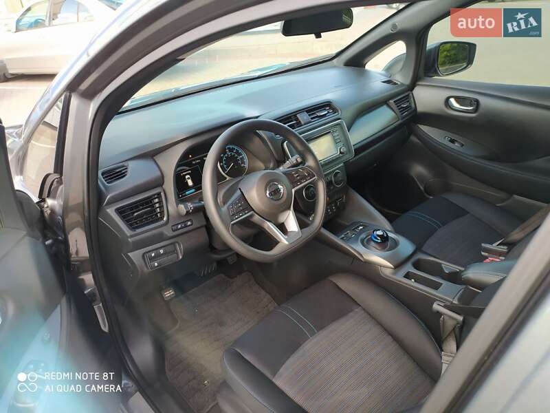Хетчбек Nissan Leaf 2019 в Любомлі