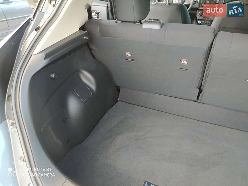Хетчбек Nissan Leaf 2019 в Любомлі