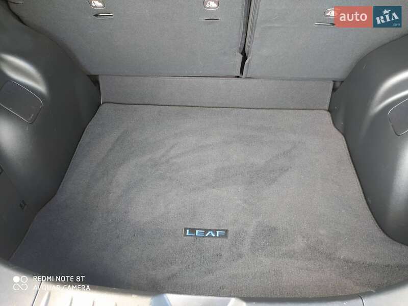 Хетчбек Nissan Leaf 2019 в Любомлі