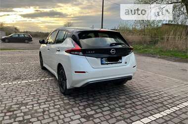 Хэтчбек Nissan Leaf 2022 в Червонограде
