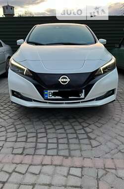Хэтчбек Nissan Leaf 2022 в Червонограде