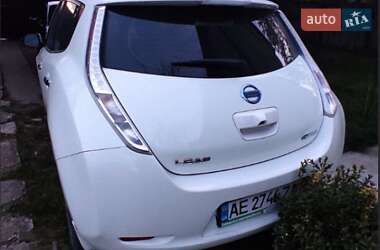 Хэтчбек Nissan Leaf 2017 в Днепре