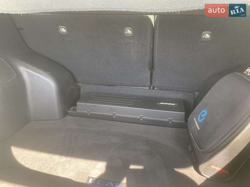 Хетчбек Nissan Leaf 2013 в Одесі
