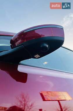 Хэтчбек Nissan Leaf 2018 в Киеве