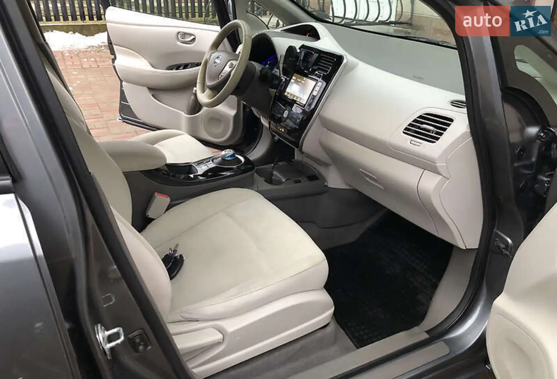 2016 Nissan Leaf - мініатюра 9