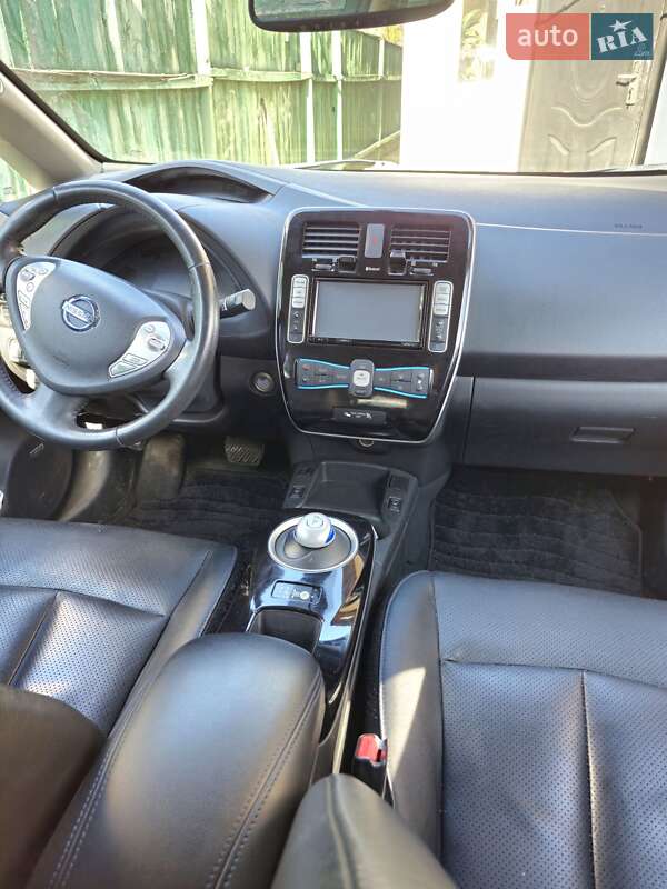 Хэтчбек Nissan Leaf 2014 в Черкассах фото 13 Хэтчбек Nissan Leaf 2014 в Черкассах