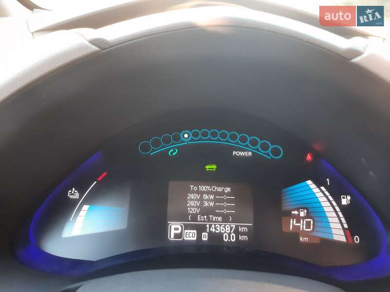 Хетчбек Nissan Leaf 2013 в Одесі