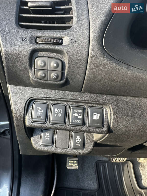 Хэтчбек Nissan Leaf 2013 в Житомире