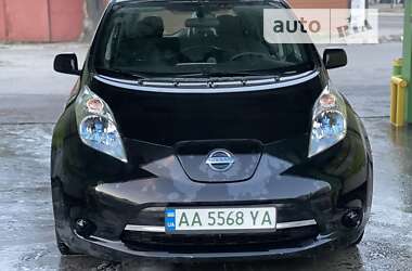 Хэтчбек Nissan Leaf 2013 в Днепре