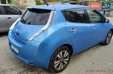 Хетчбек Nissan Leaf 2012 в Києві