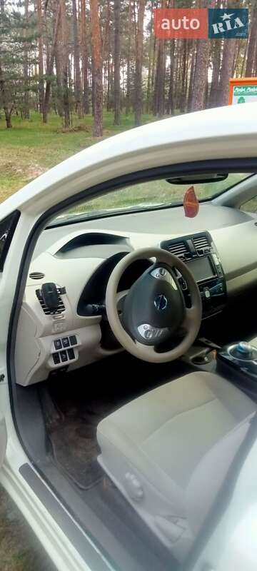 Хетчбек Nissan Leaf 2011 в Луцьку