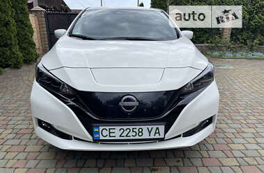 Хэтчбек Nissan Leaf 2022 в Черновцах