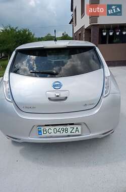 Хэтчбек Nissan Leaf 2011 в Львове