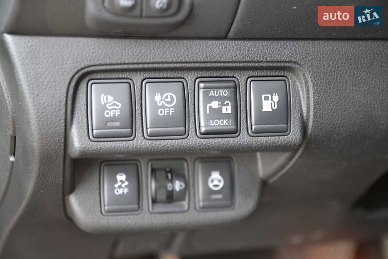 Хэтчбек Nissan Leaf 2014 в Луцке фото 17 Хэтчбек Nissan Leaf 2014 в Луцке