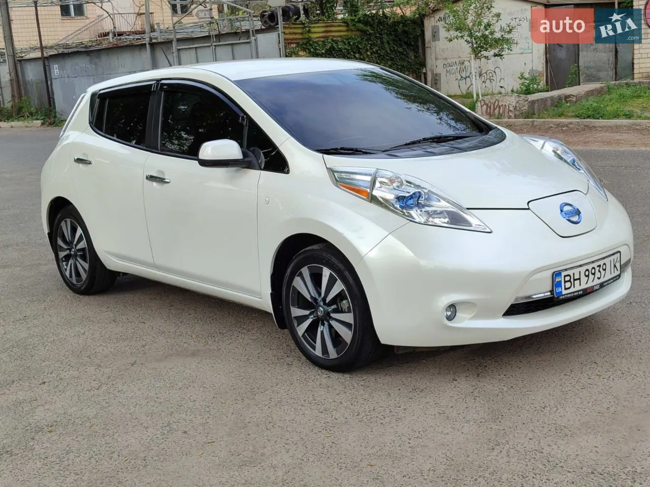 2015 Nissan Leaf - мініатюра 10