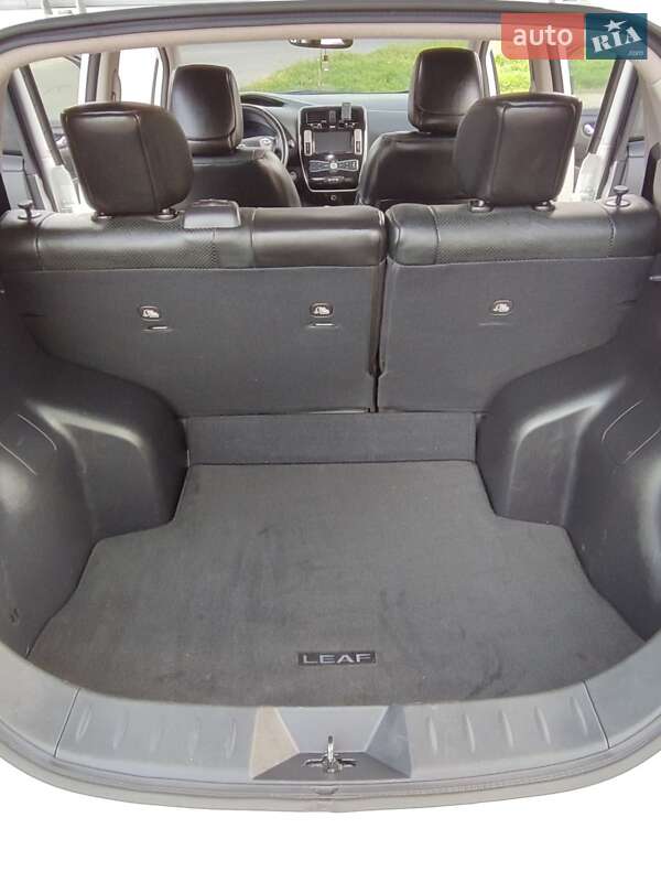 Хетчбек Nissan Leaf 2015 в Одесі