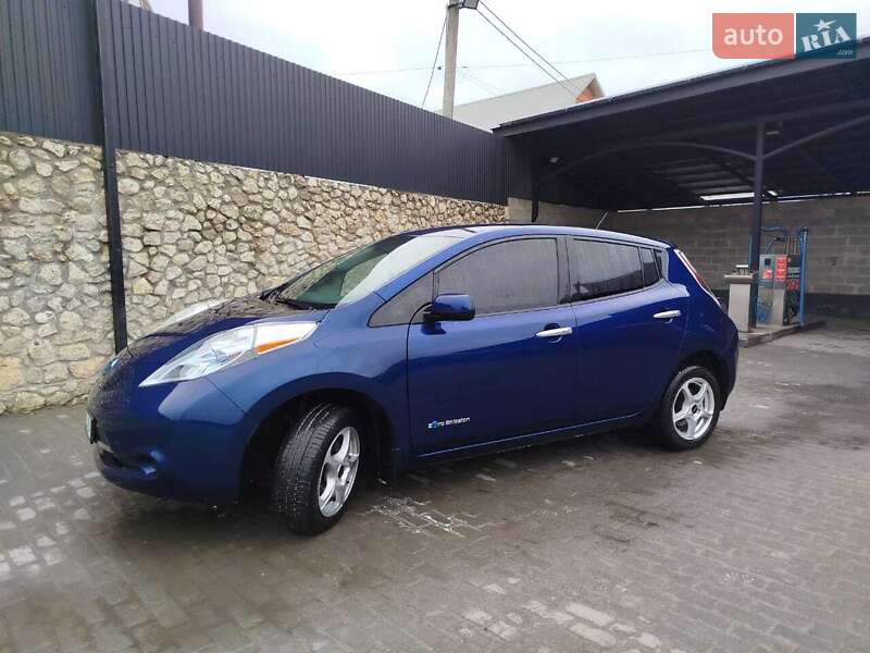 Хэтчбек Nissan Leaf 2017 в Тернополе