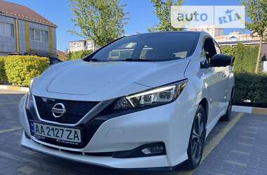 Хетчбек Nissan Leaf 2020 в Києві